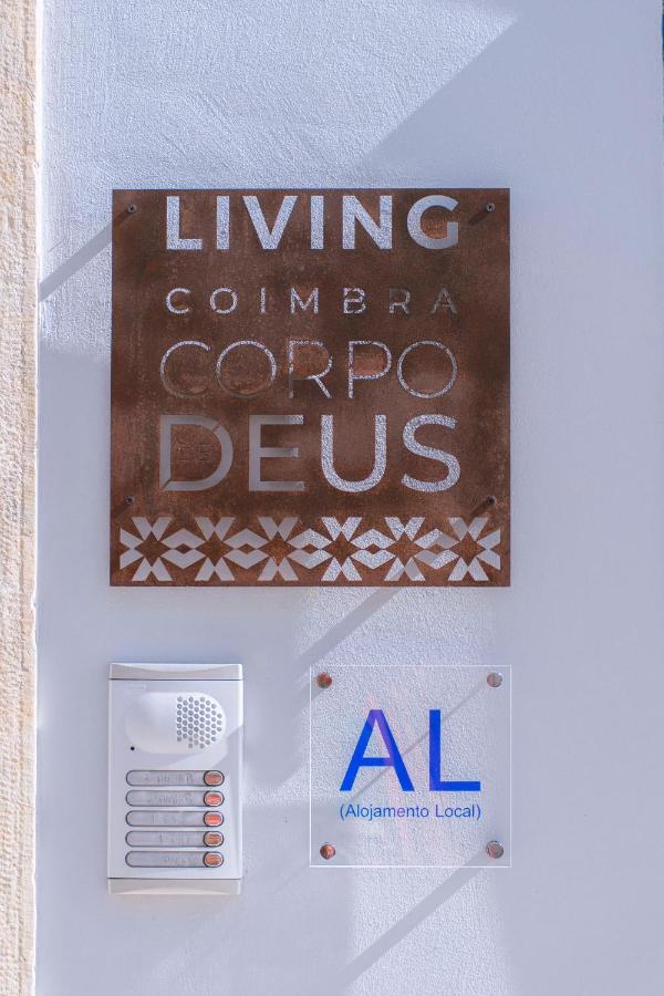 Living Coimbra Corpo de Deus Apartamento Exterior foto